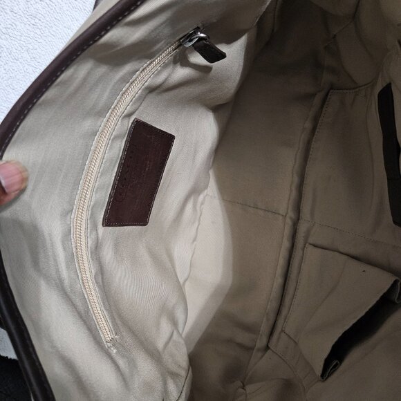 ๐50% OFF! Coach Nylon Messenger Bag - Picture 9 of 16